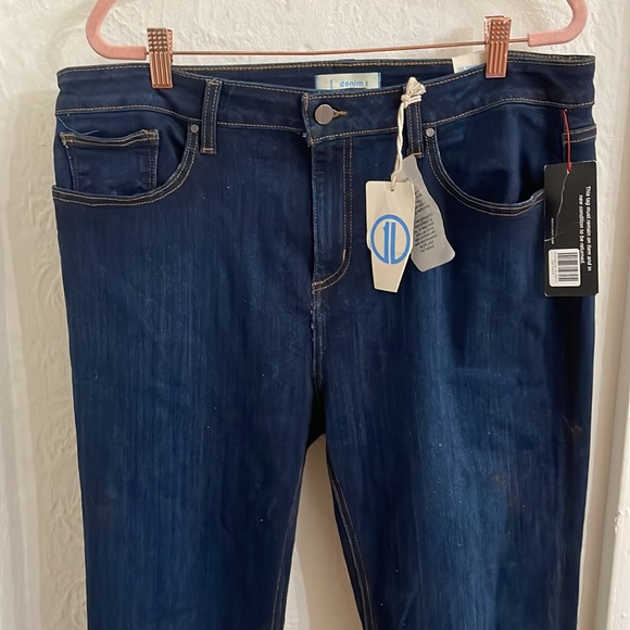 1 DENIM Women's Curvy Skinny Fit Lafayette Size 34 - Picture 4 of 13
